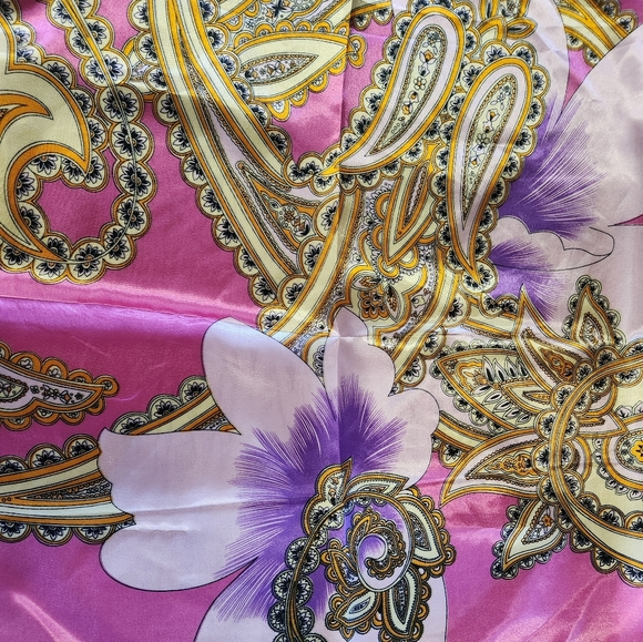 Pink Neck Tie or Neck Scarf - Picture 5 of 5